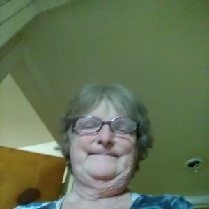 Meet your Posher, Dixie